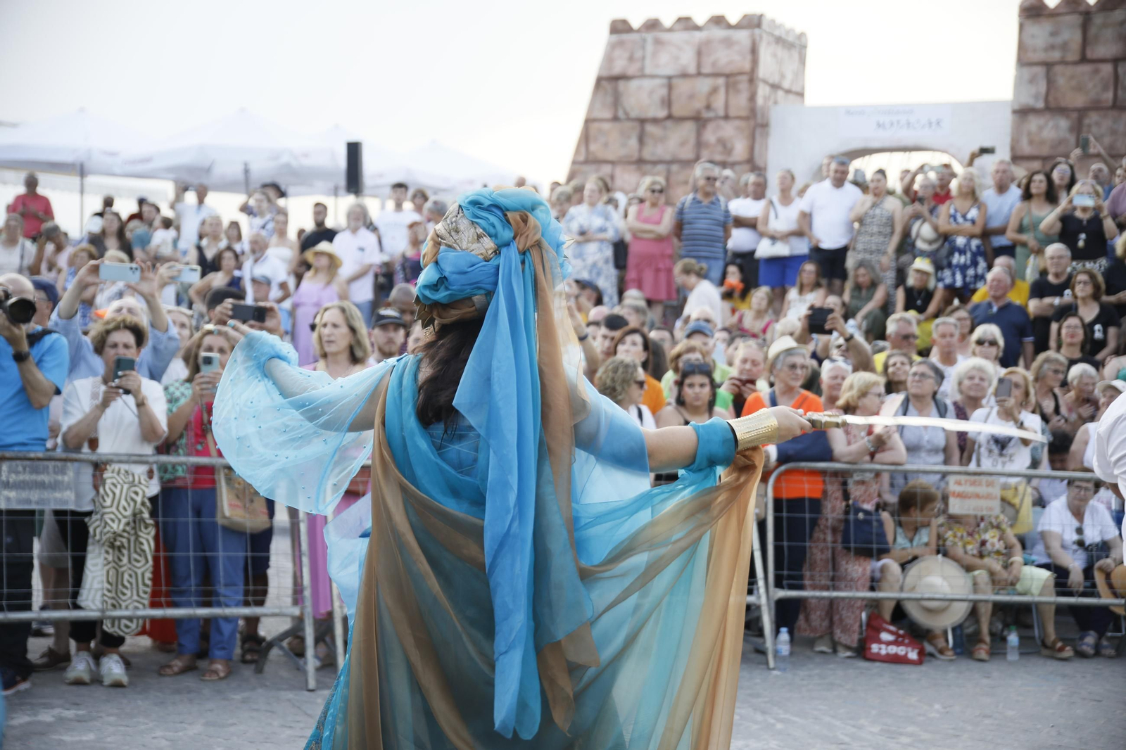 El gran desfile de Moros y Cristianos de Mojácar, en imágenes