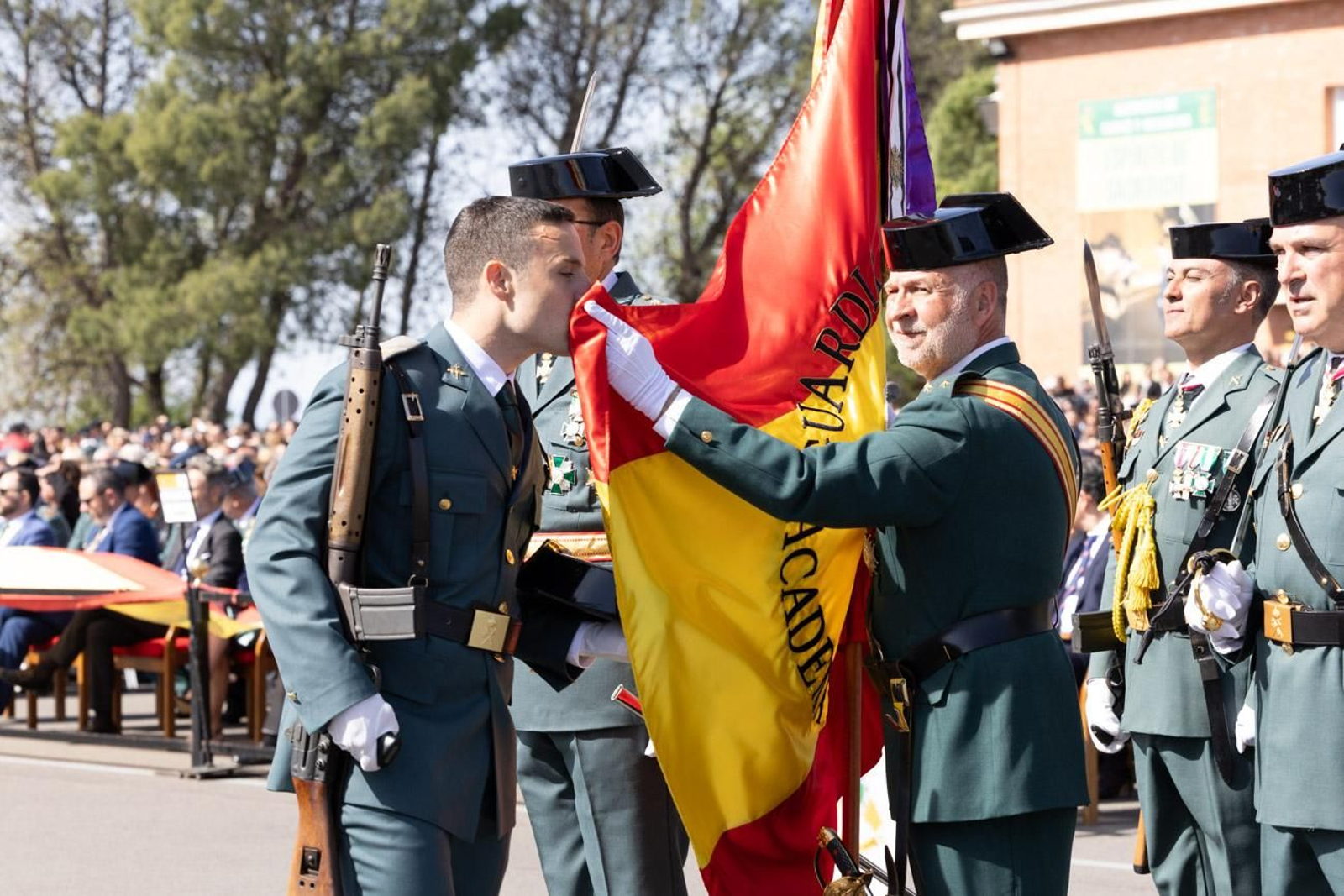 Jura de bandera de la 130ª promoción de guardias civiles de la Academia de Baeza