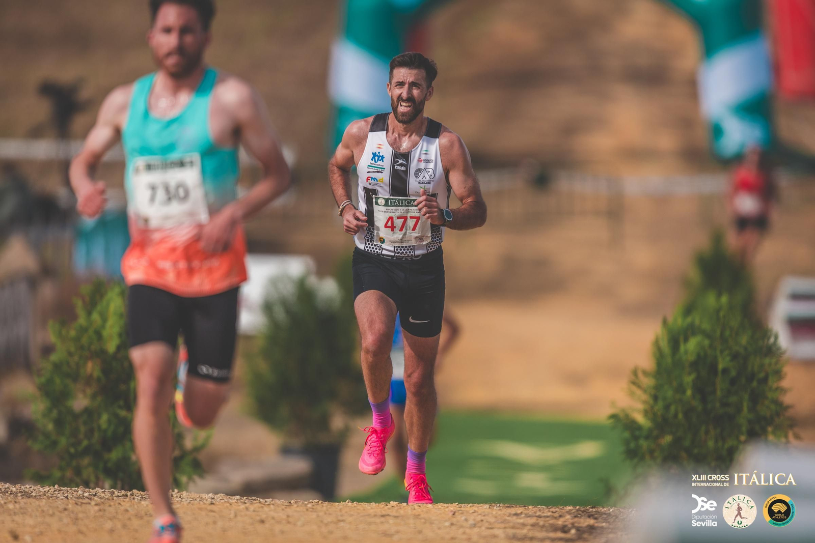 Búscate en las fotos del Cross de Itálica 2025 | 2