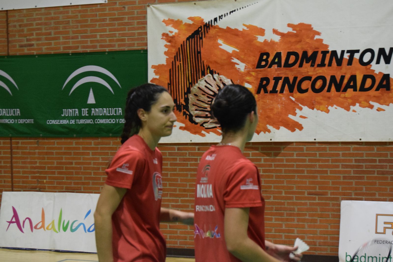 Una imagen del dobles femenino de las hermanas Molina.