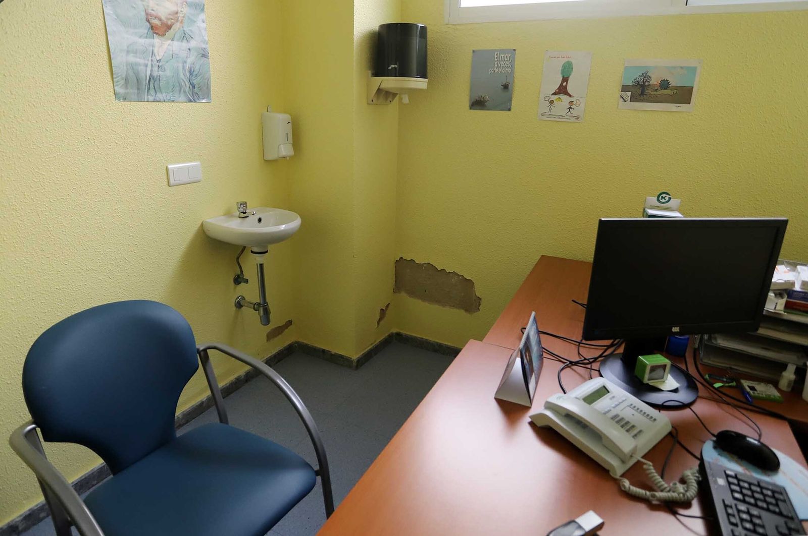 Imágenes del mal estado en el que se encuentra la Unidad de Salud Mental de la Plaza Houston