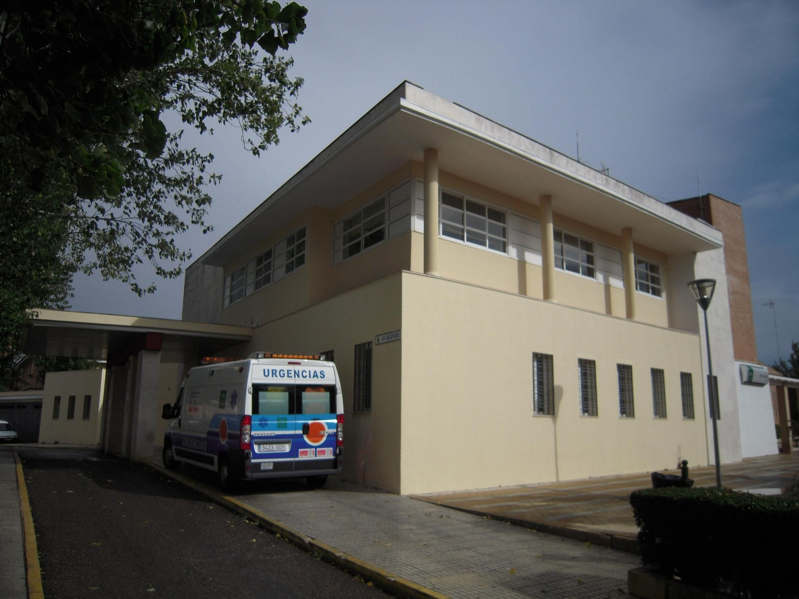 El centro de salud de Almonte en una imagen de archivo.