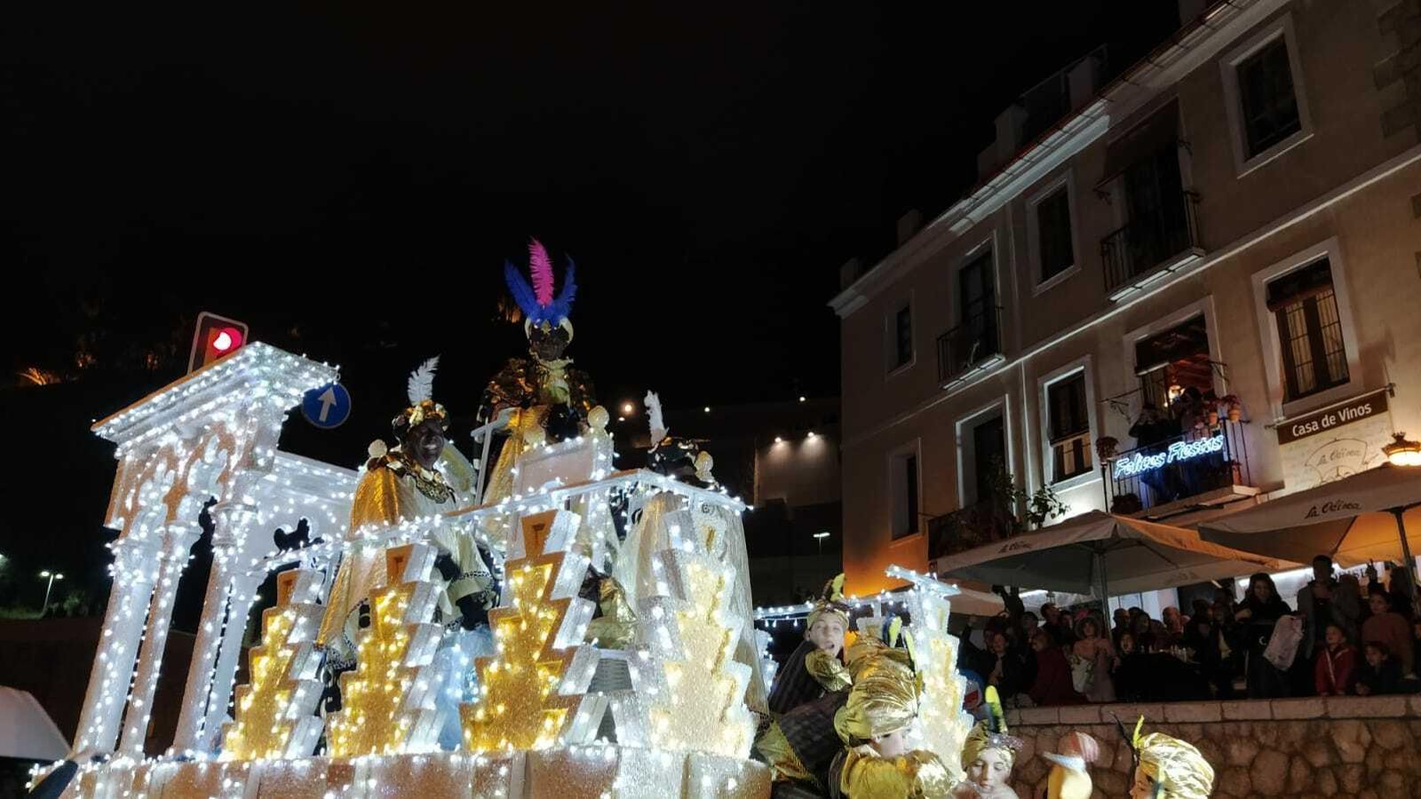 El rey Baltasar en su carroza.