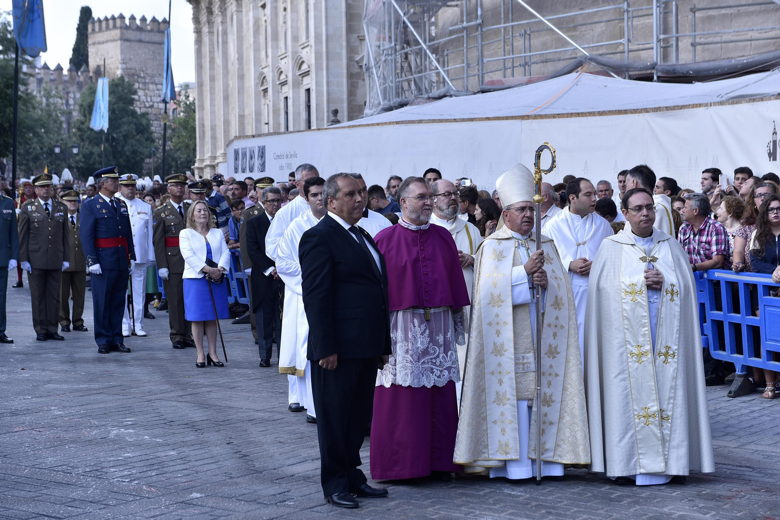 La procesión de la Virgen de los Reyes, en imágenes