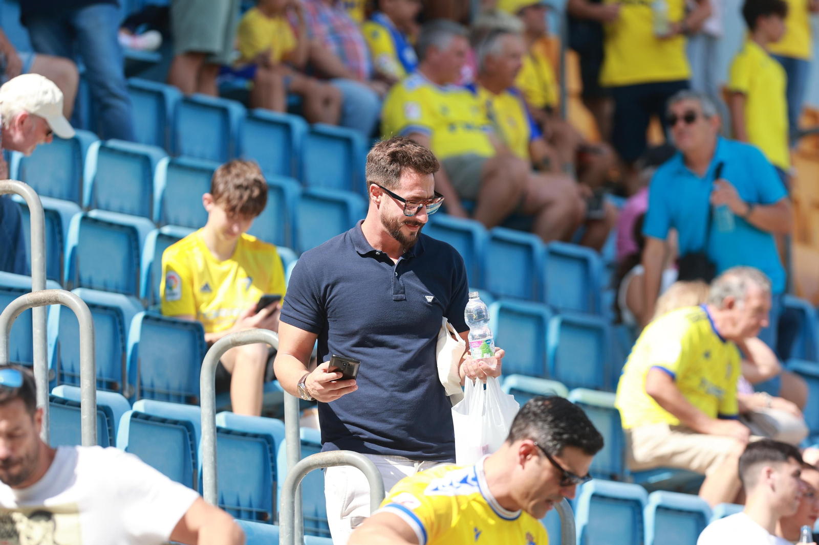 Búscate en las imágenes del Cádiz CF-Girona