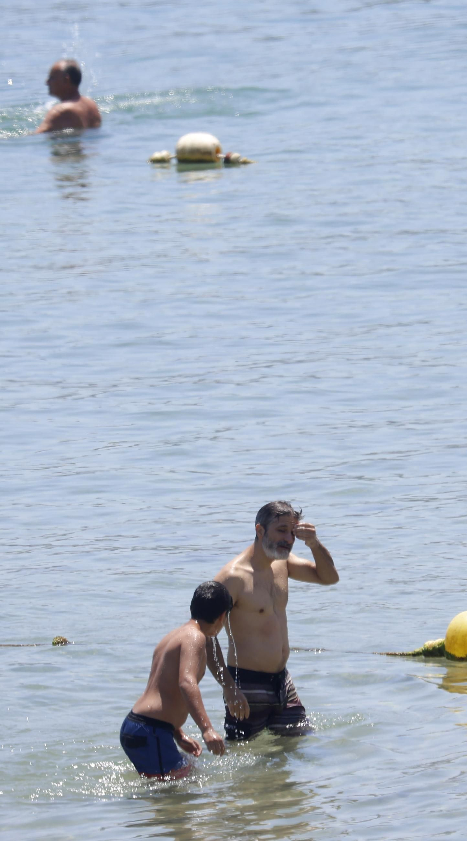 Fotos del sábado en la playa de Getares