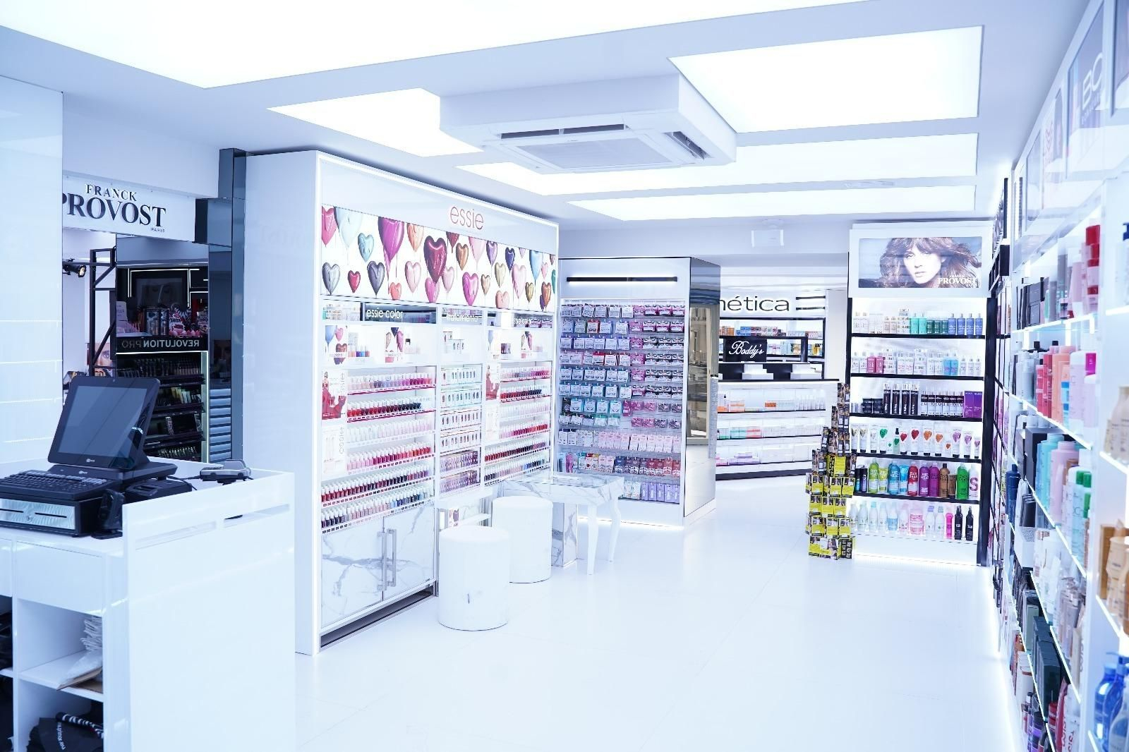 Las fotos del aterrizaje de Primor en la Puerta del Sol