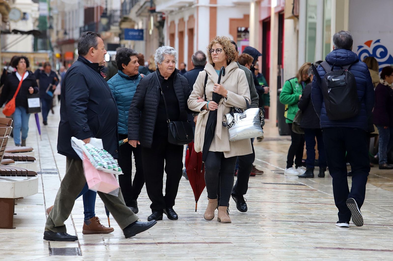 Imágenes del lunes 5 de diciembre en Huelva