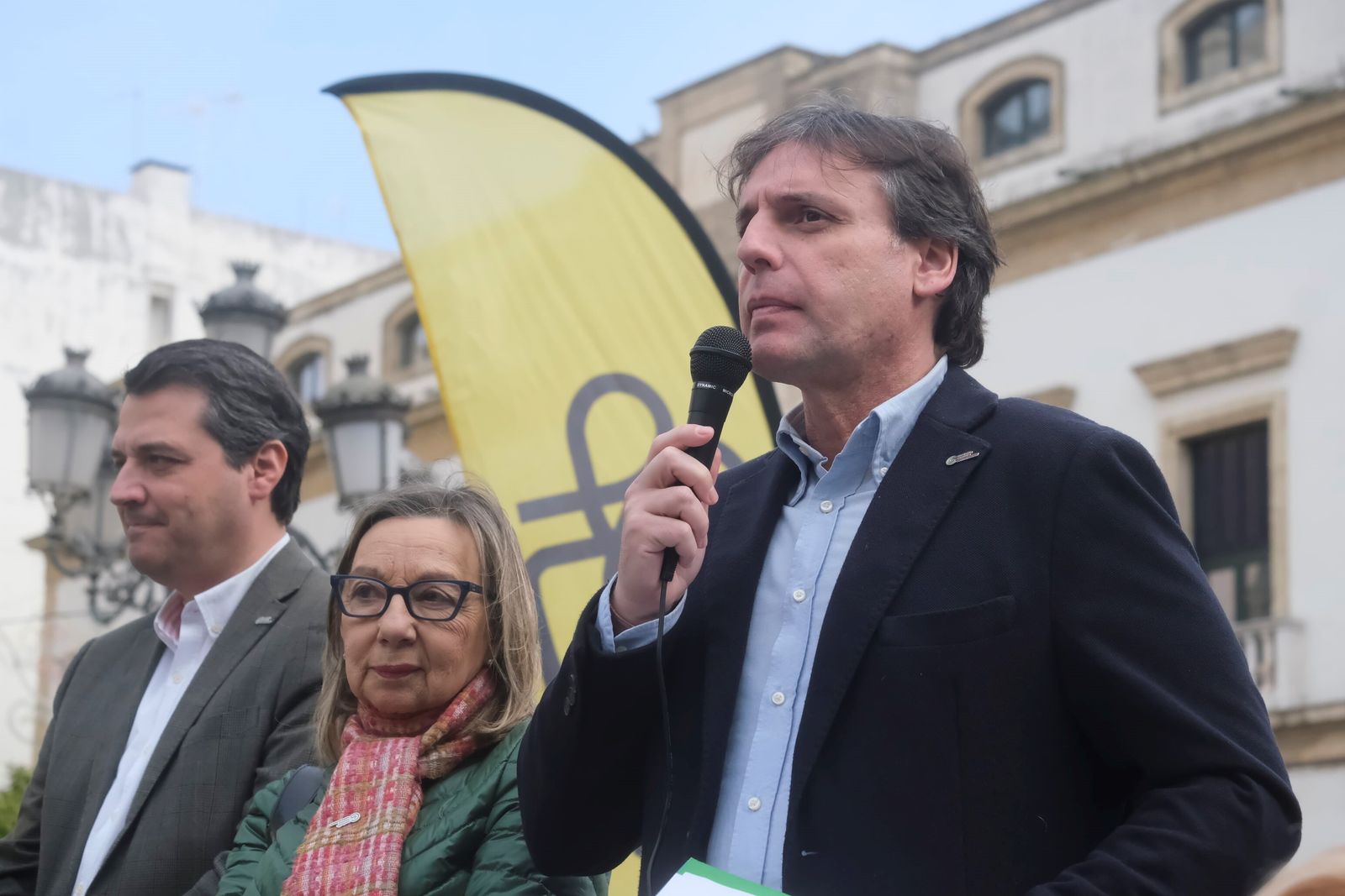 Córdoba celebra el Día del Cáncer Infantil con una marcha con cientos de escolares