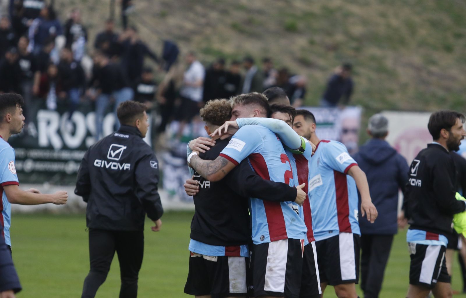 La victoria del Córdoba CF ante el Antequera, en imágenes