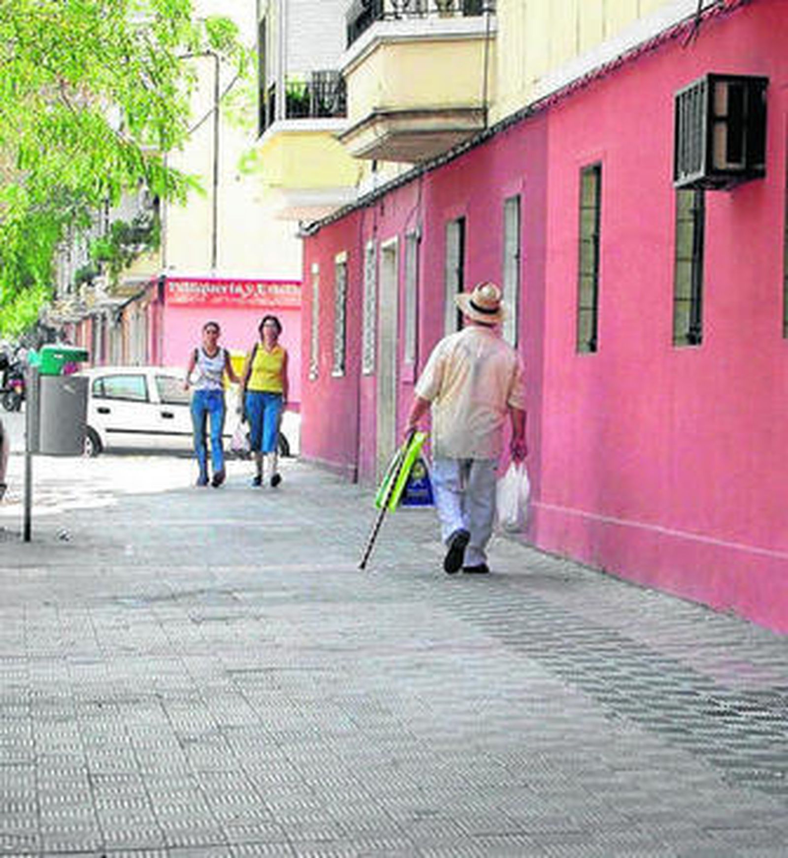 Una de las calles del barrio de Los Pajaritos.