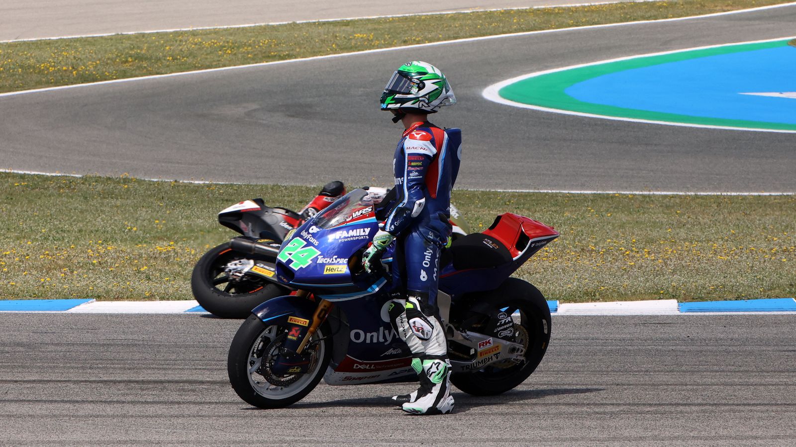 Imágenes de las caídas en las carreras del GP España en Jerez
