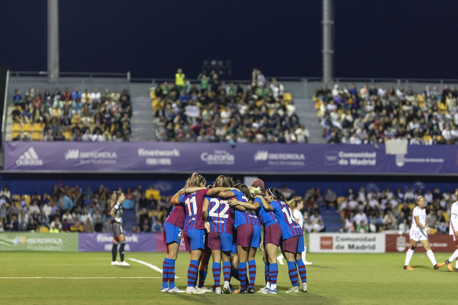 El Barcelona se mete en la gran final de la Copa de la Reina.