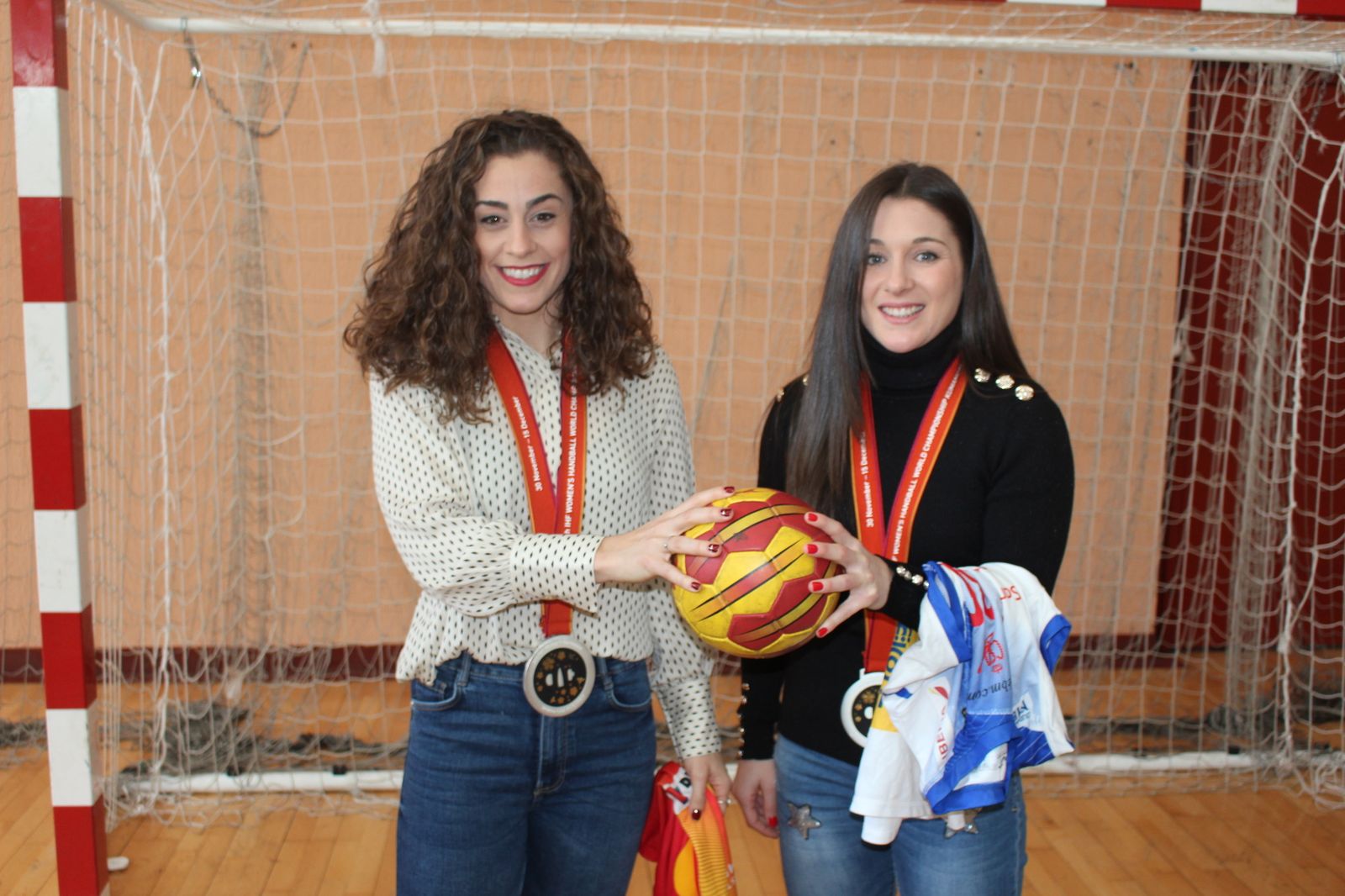 Las fotos de la rueda de prensa de Sole y Marta López