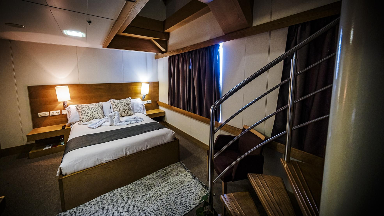 Interior del superferry 'Volcán de Tinamar'.