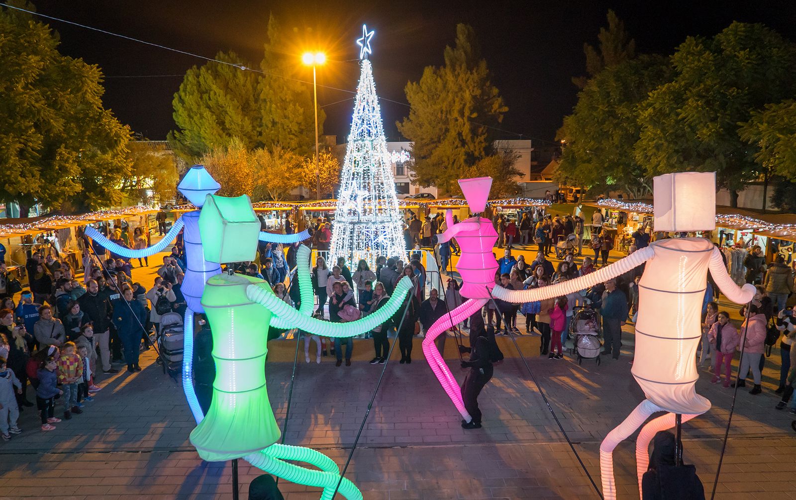 Espectáculo del Mercadillo Navideño de La Rinconada.