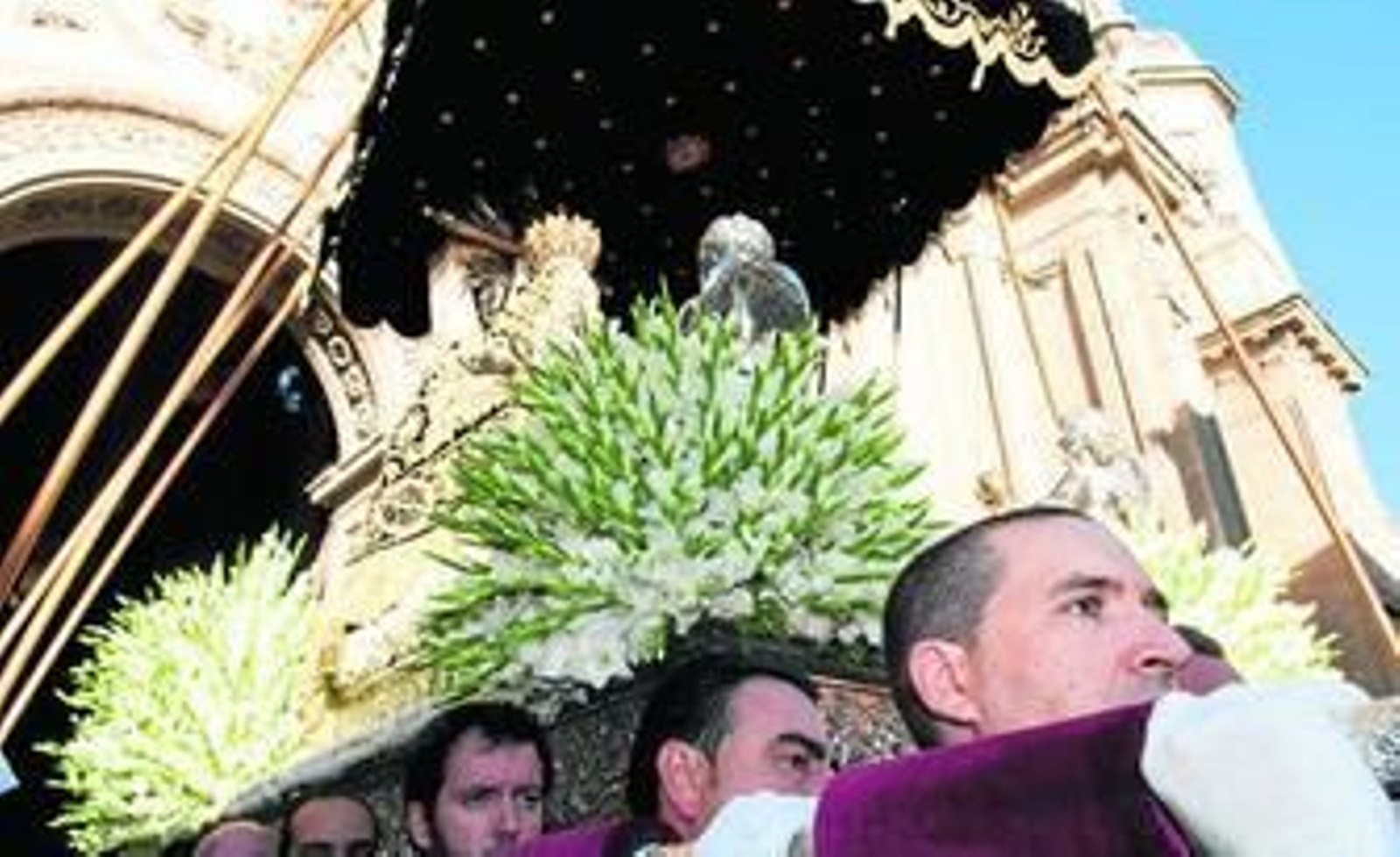 La devoción no entiende de edad.