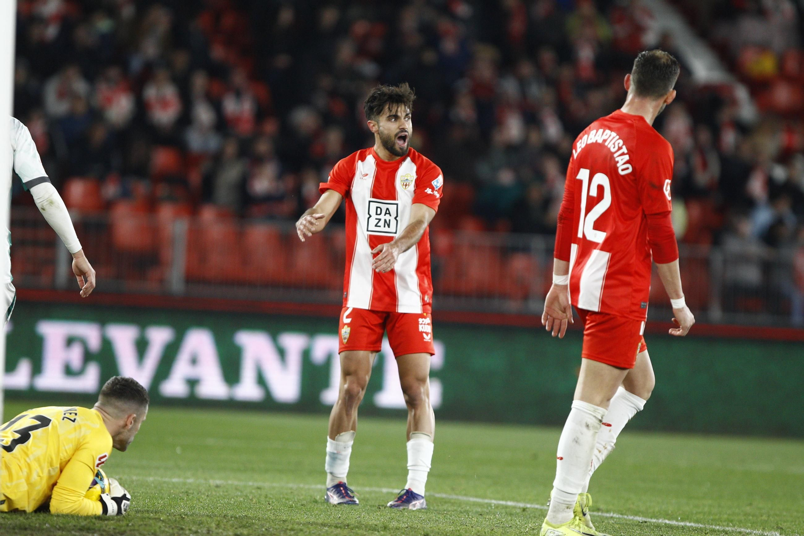 Las imágenes del partido U.D. Almería-S.D. Huesca