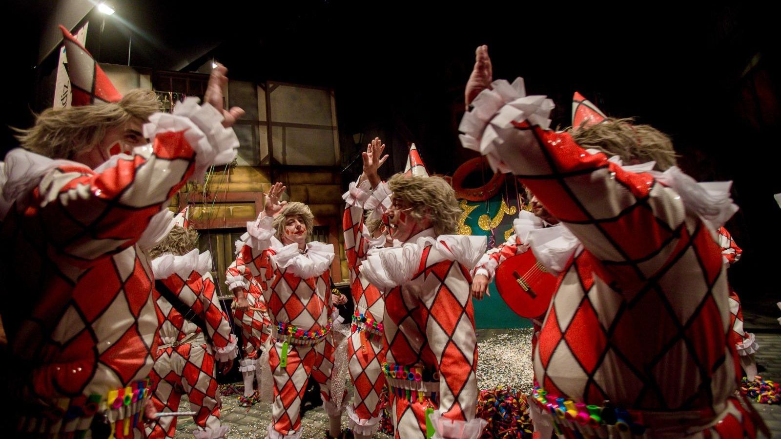 La chirigota del Selu, 'Estrés por cuatro', en la gran final.