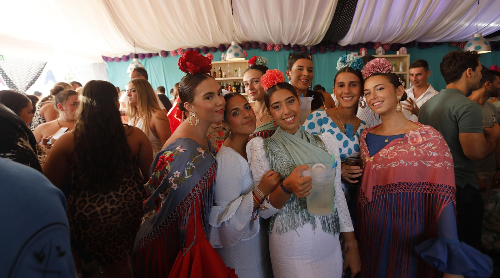 Búscate en las fotos del viernes en la Feria de Tarifa