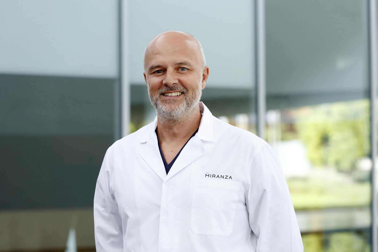 El Dr. Emilio Espejo, director médico de la nueva clínica malagueña de Miranza.