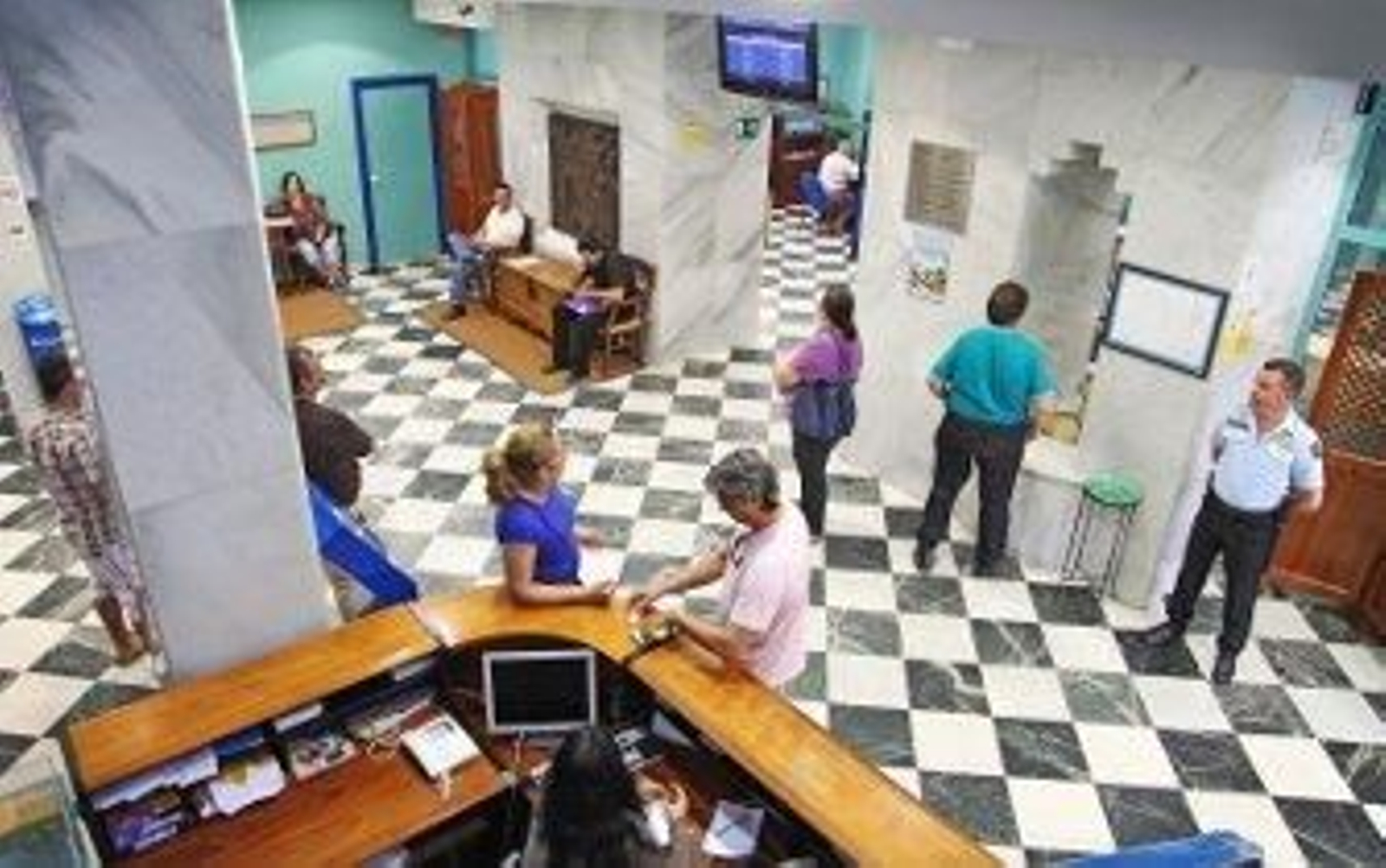 IU desmiente a Aqualia y niega que se haya ampliado la plantilla