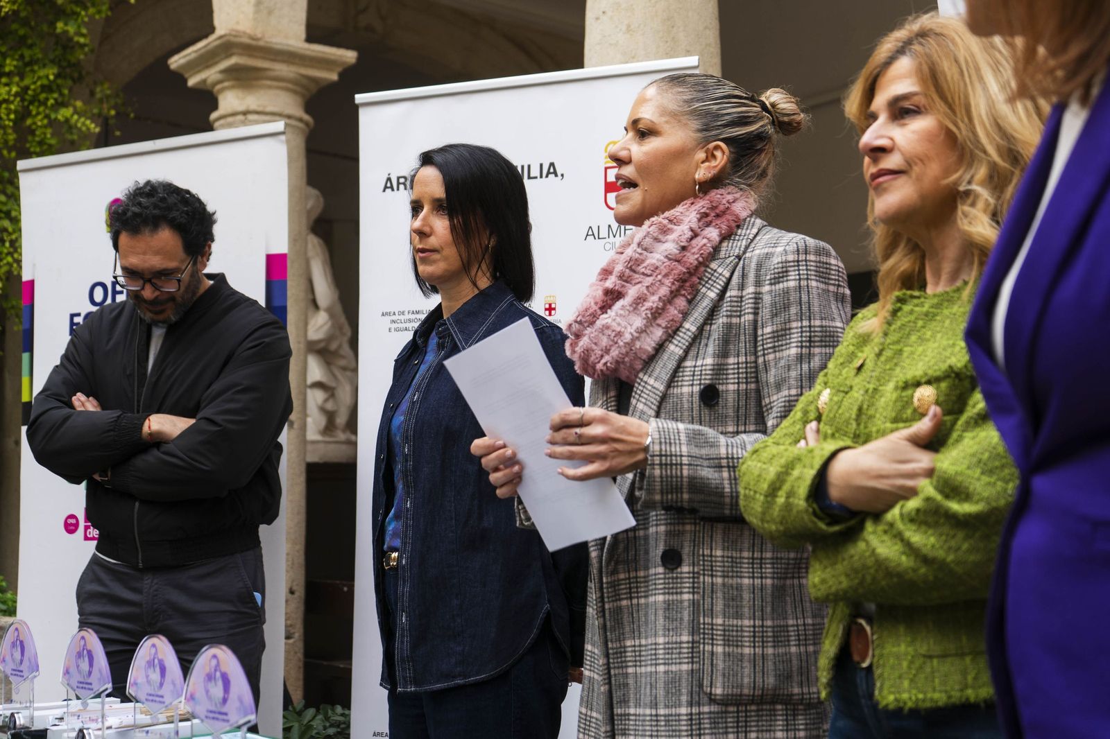 Las imágenes de los premios de la VII Edición del Concurso Intercentros 'Dale al Arte por la Igualdad'