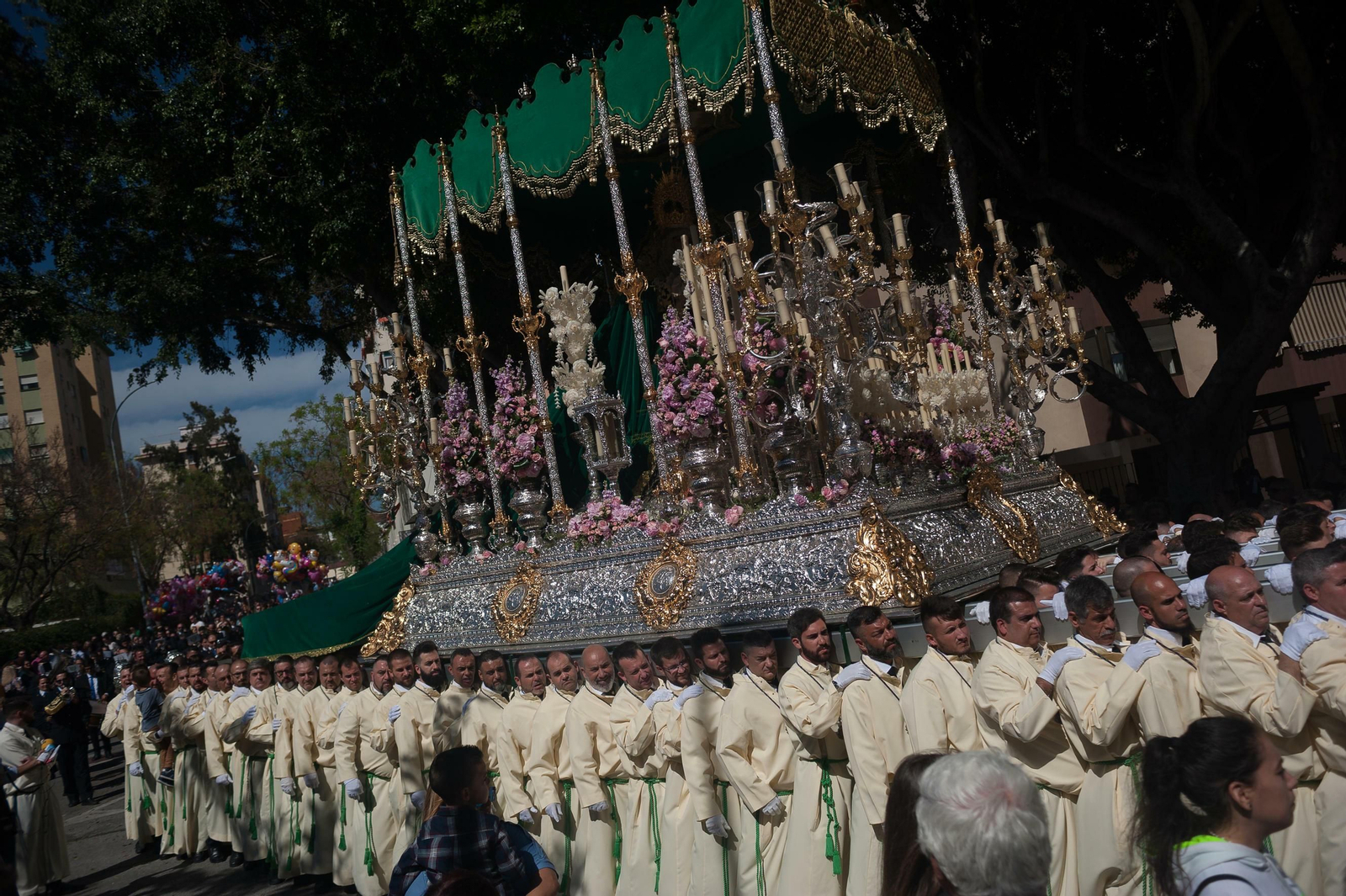 Las fotos de Nueva Esperanza en el Martes Santo en Málaga Las fotos de Nueva Esperanza en el Martes Santo en Málaga