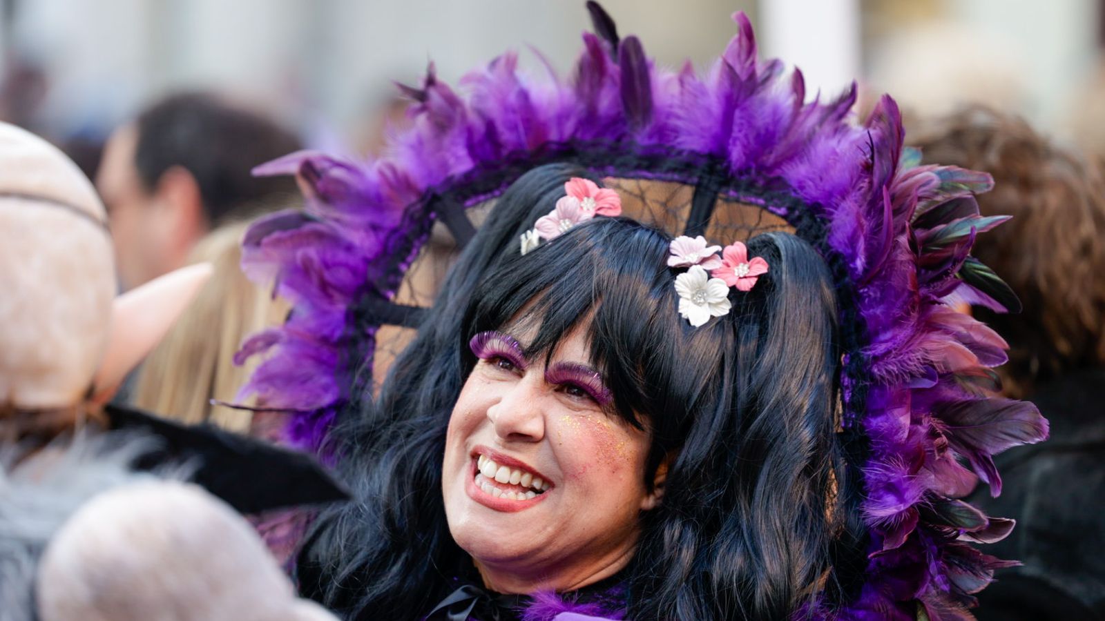 Así vive Cádiz su primer sábado de Carnaval 2025: búscate entre las imágenes del día en la calle