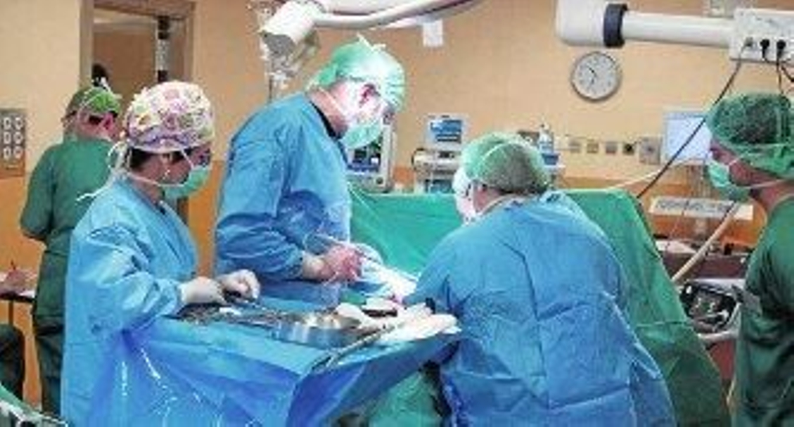 Un quirófano en El Macarena. / V. Hidalgo