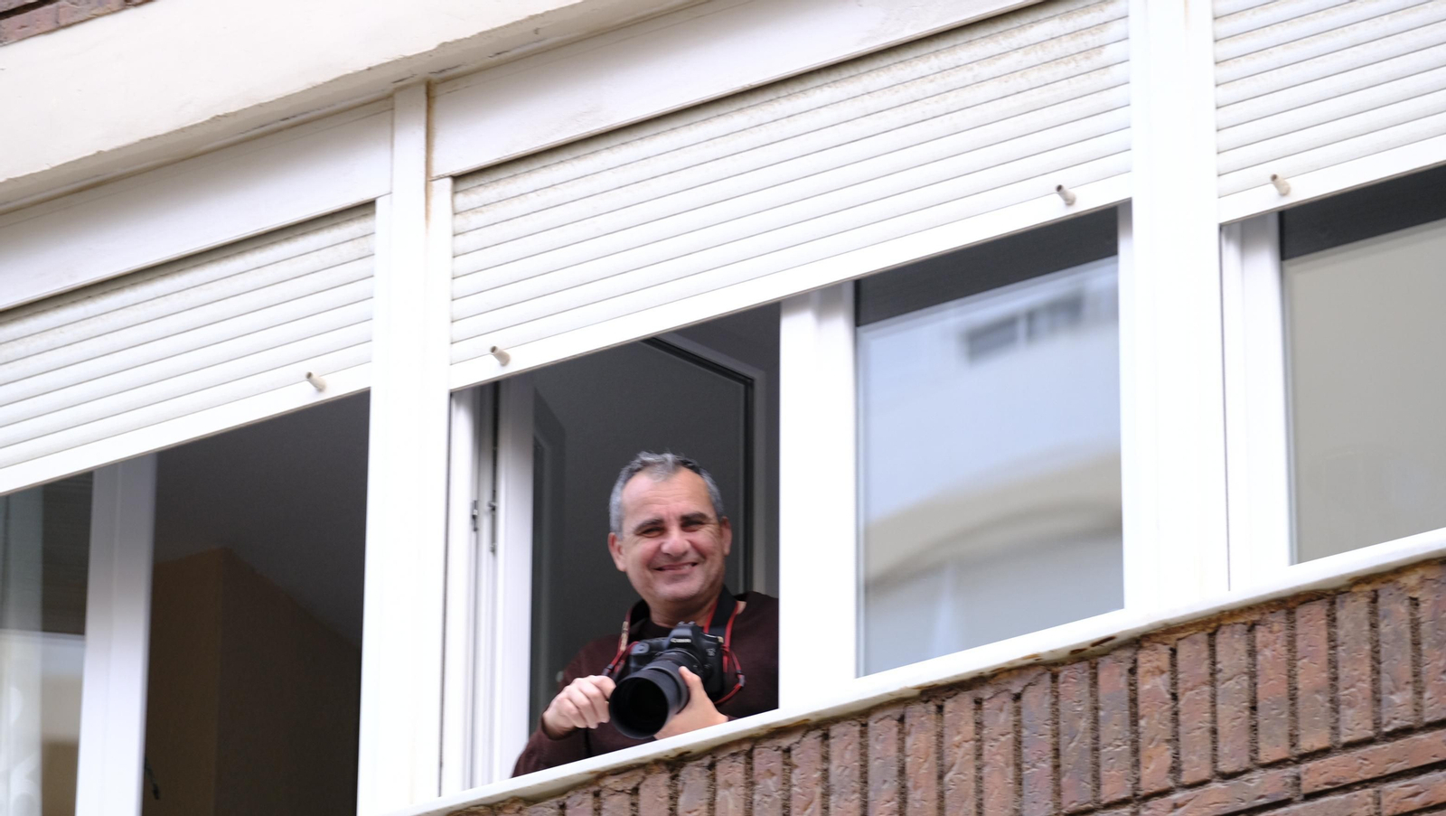 Pasión vuelve a su Iglesia de Santa Teresa azotada por la lluvia