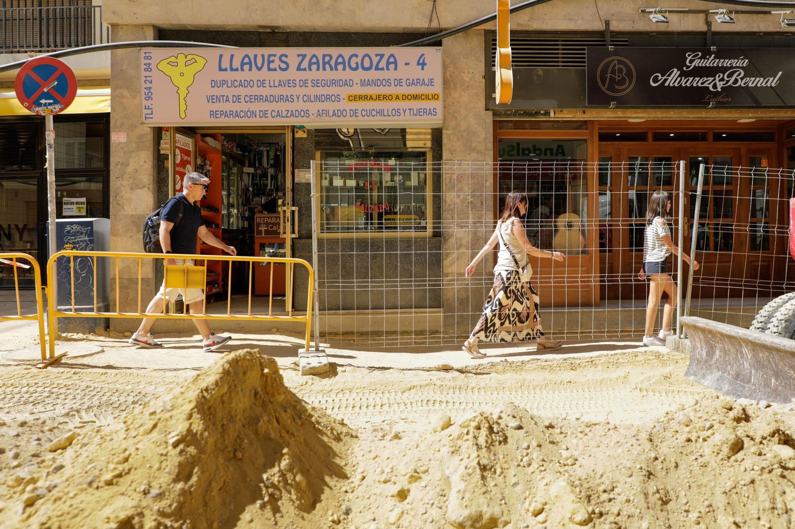 Las fotos de las obras en la calle Zaragoza de Sevilla