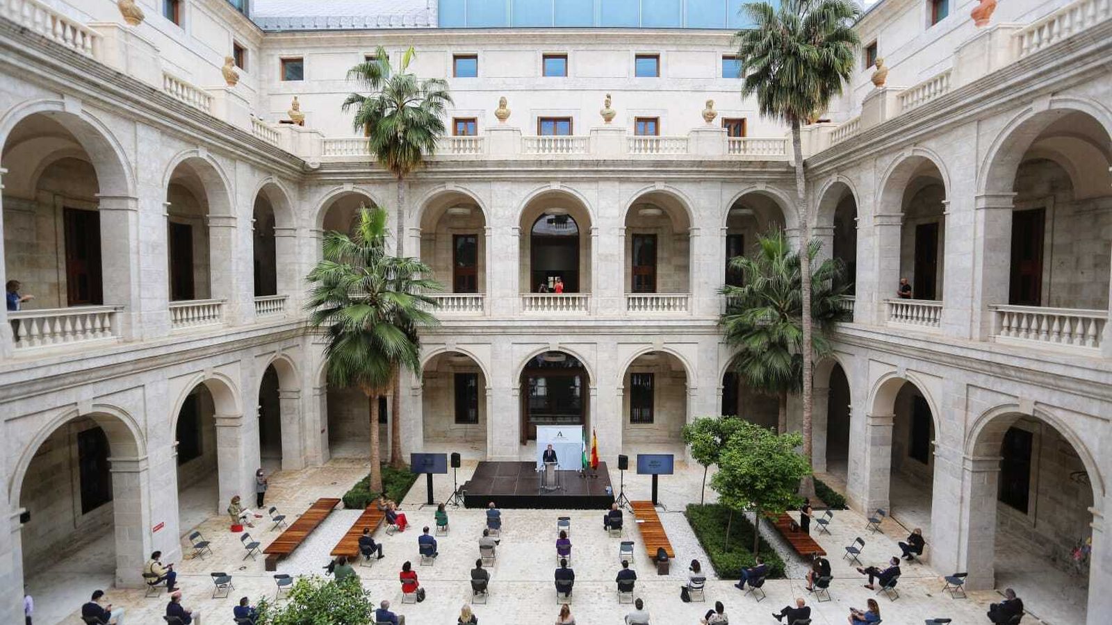 Vista general del acto en el Museo de Málaga.