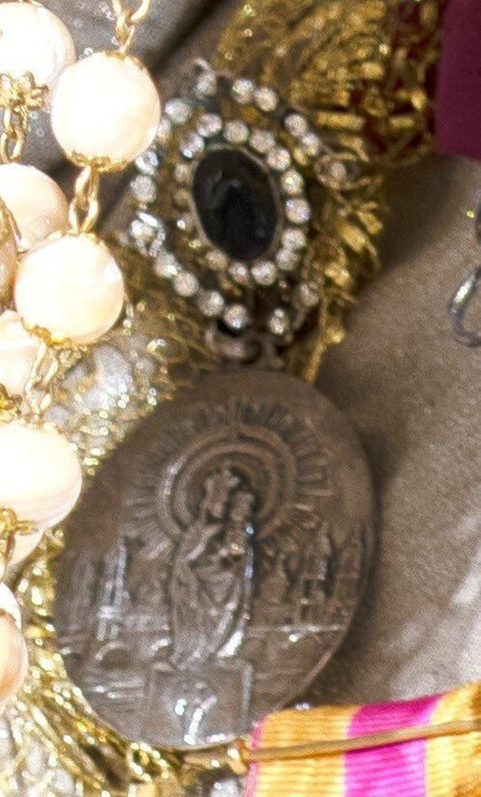 Medalla de la Hermandad del Pilar de San Pedro