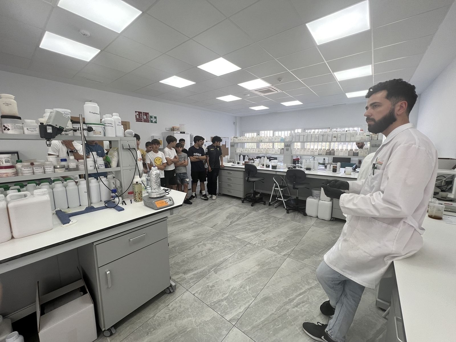 Visita del IES Alhamilla.