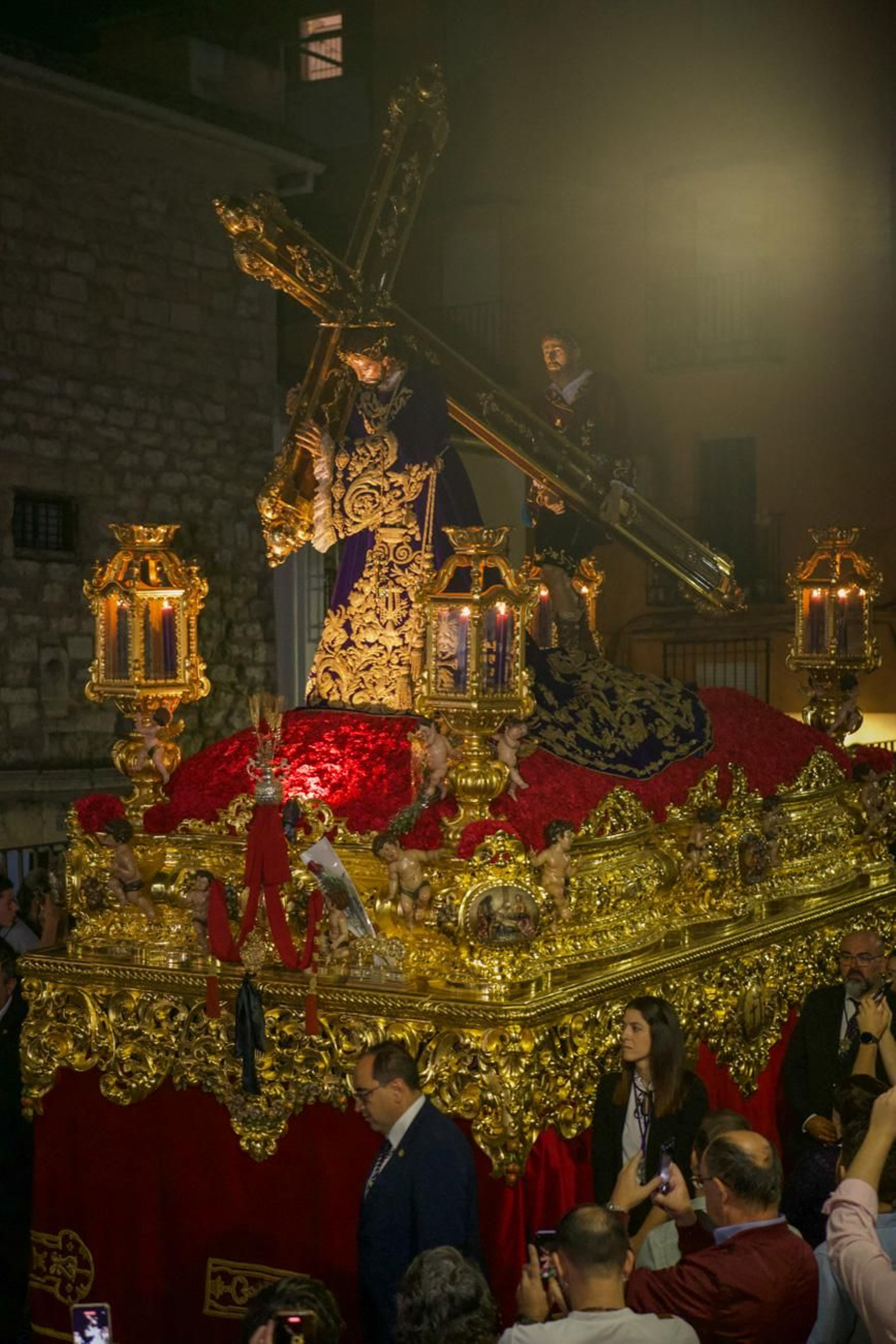El Abuelo abre el camino de la histórica Magna en Jaén