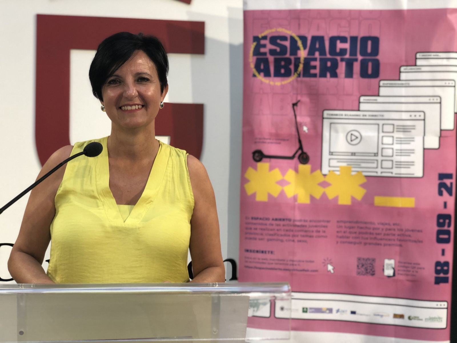 Youtubers, música, 'gaming' y premios, en la primera gran feria juvenil de Granada