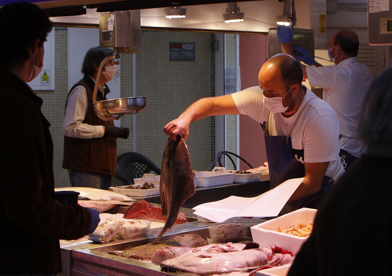De Los Remedios al Plantinar : Ir de compras el Sábado Santo