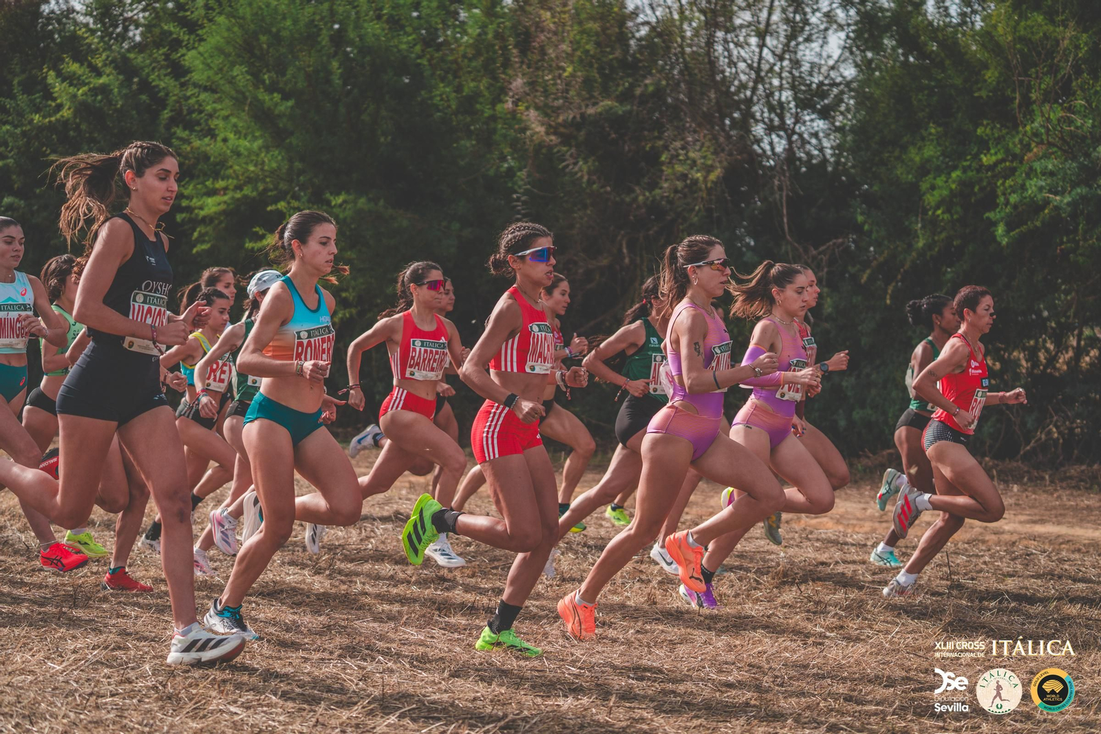 Búscate en las fotos del Cross de Itálica 2025 | 11