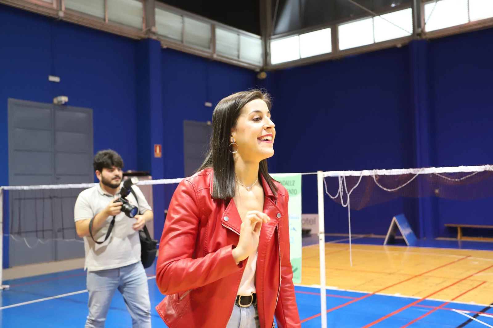 Imágenes de Carolina Marín en el Palacio de deportes, con la asociación Inclusivo, que ella misma Amadrina