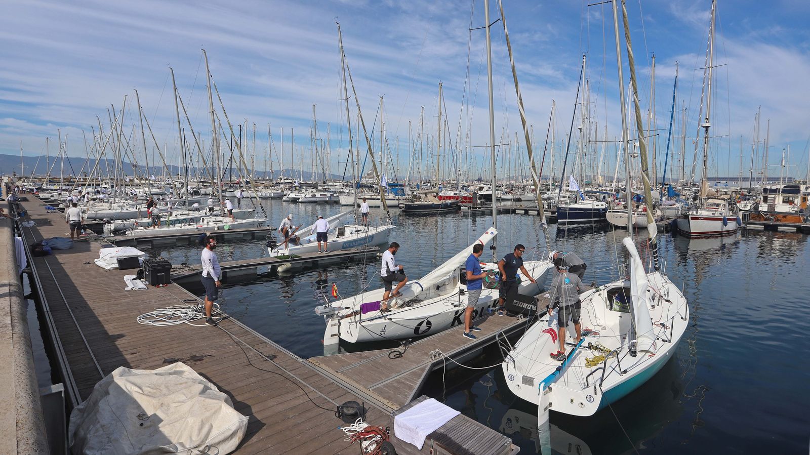 Fotos de la jornada del domingo en el XV Campeonato de España de J80 en La Línea