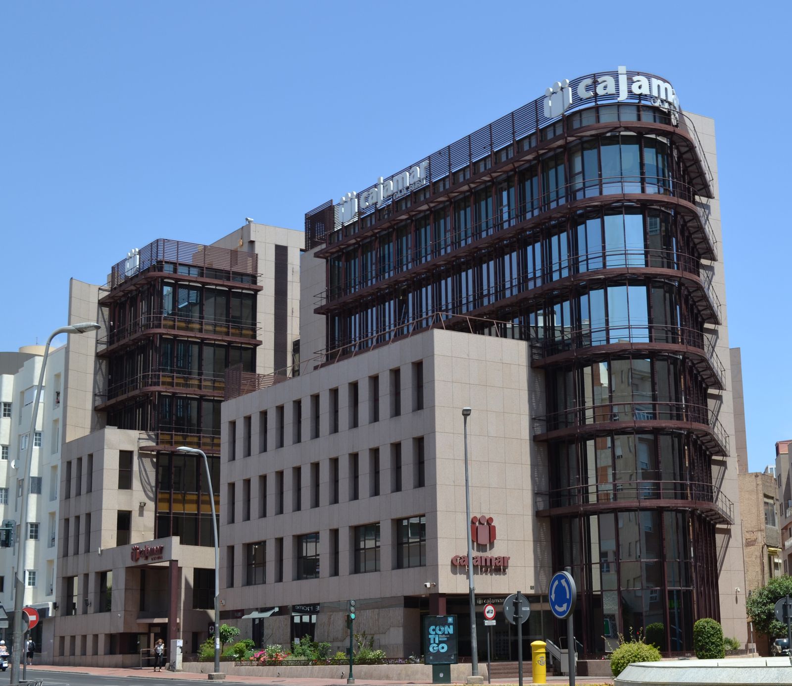 Sede de Cajamar en Almería.