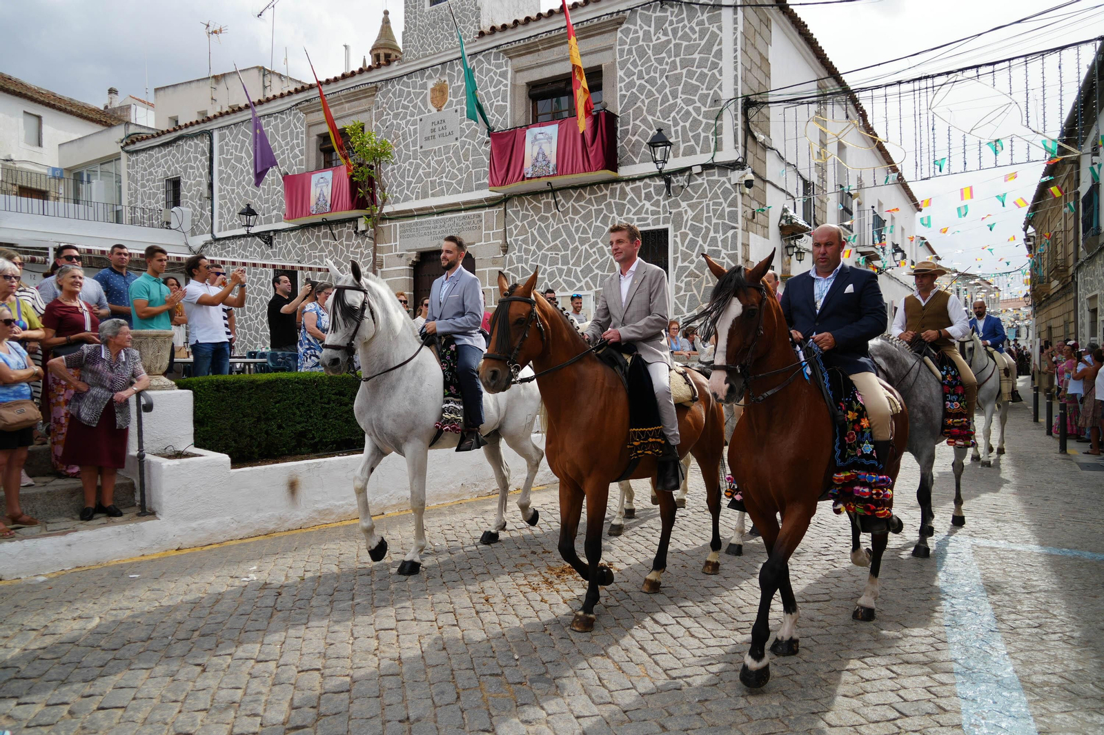 Las mejores imágenes de la Fiesta de los Piostros de Pedroche, la mayor concentración equina de Andalucía