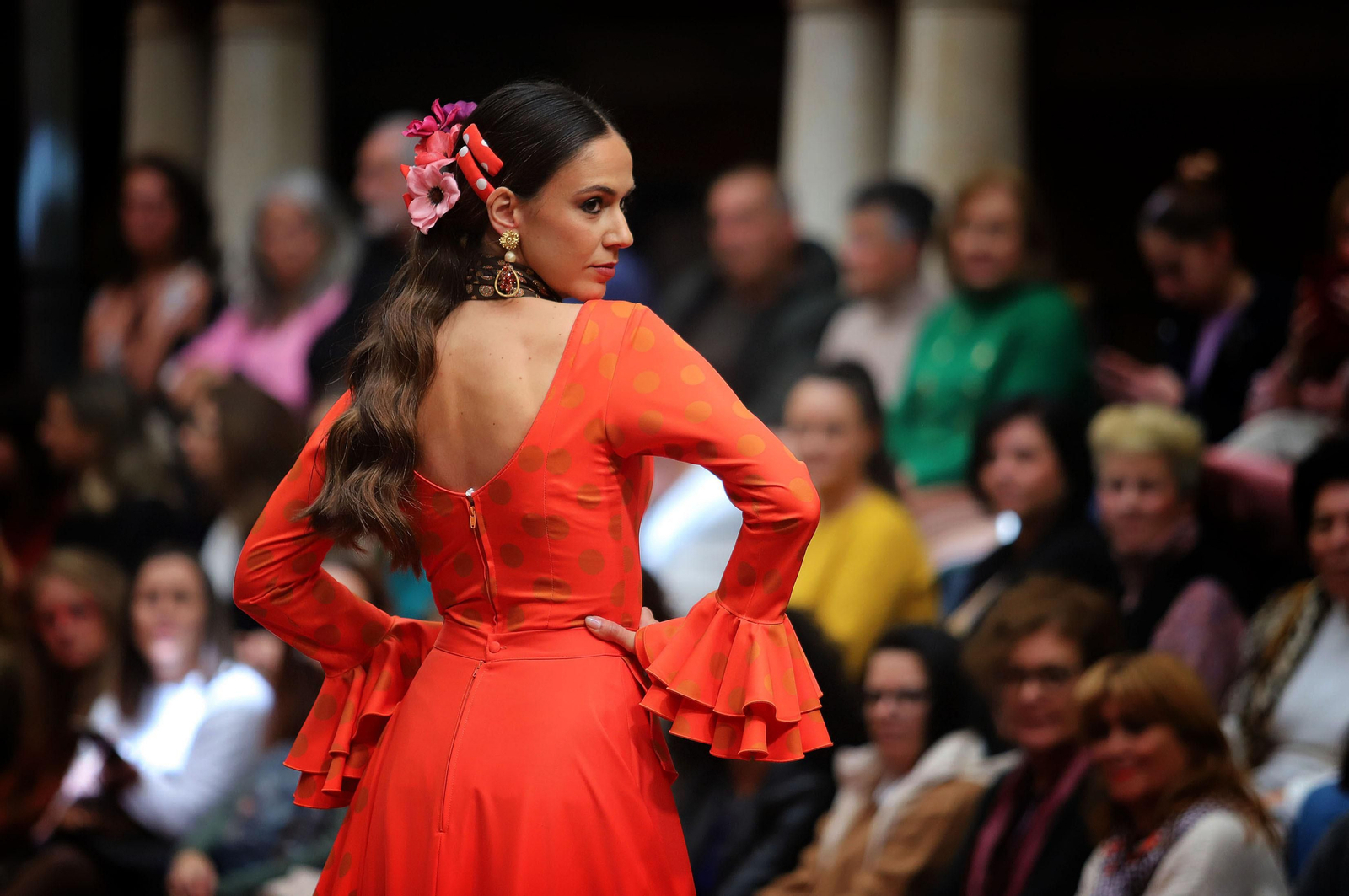 Huelva Flamenca 2023. Imágenes del desfile benéfico de El Ajolí a favor de Cruz Roja Española
