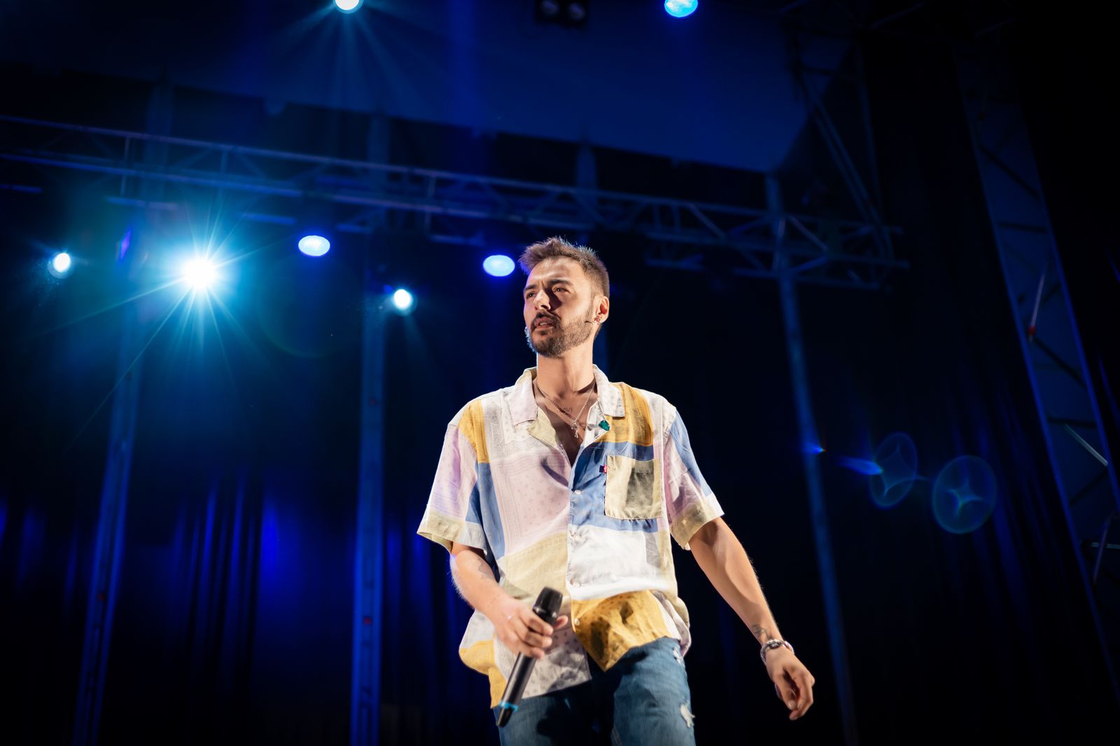 Búscate en el concierto de Raulé en Bahía Sound