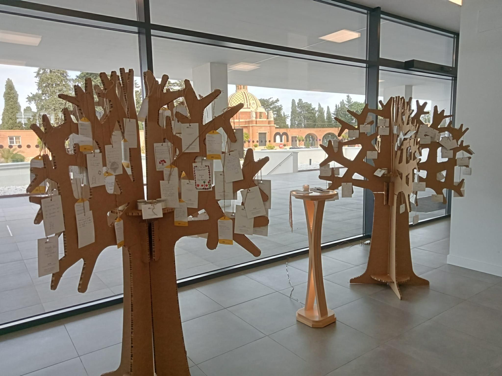 'Árbol del Recuerdo’: un año más, Mémora rinde homenaje en el Día de Todos los Santos