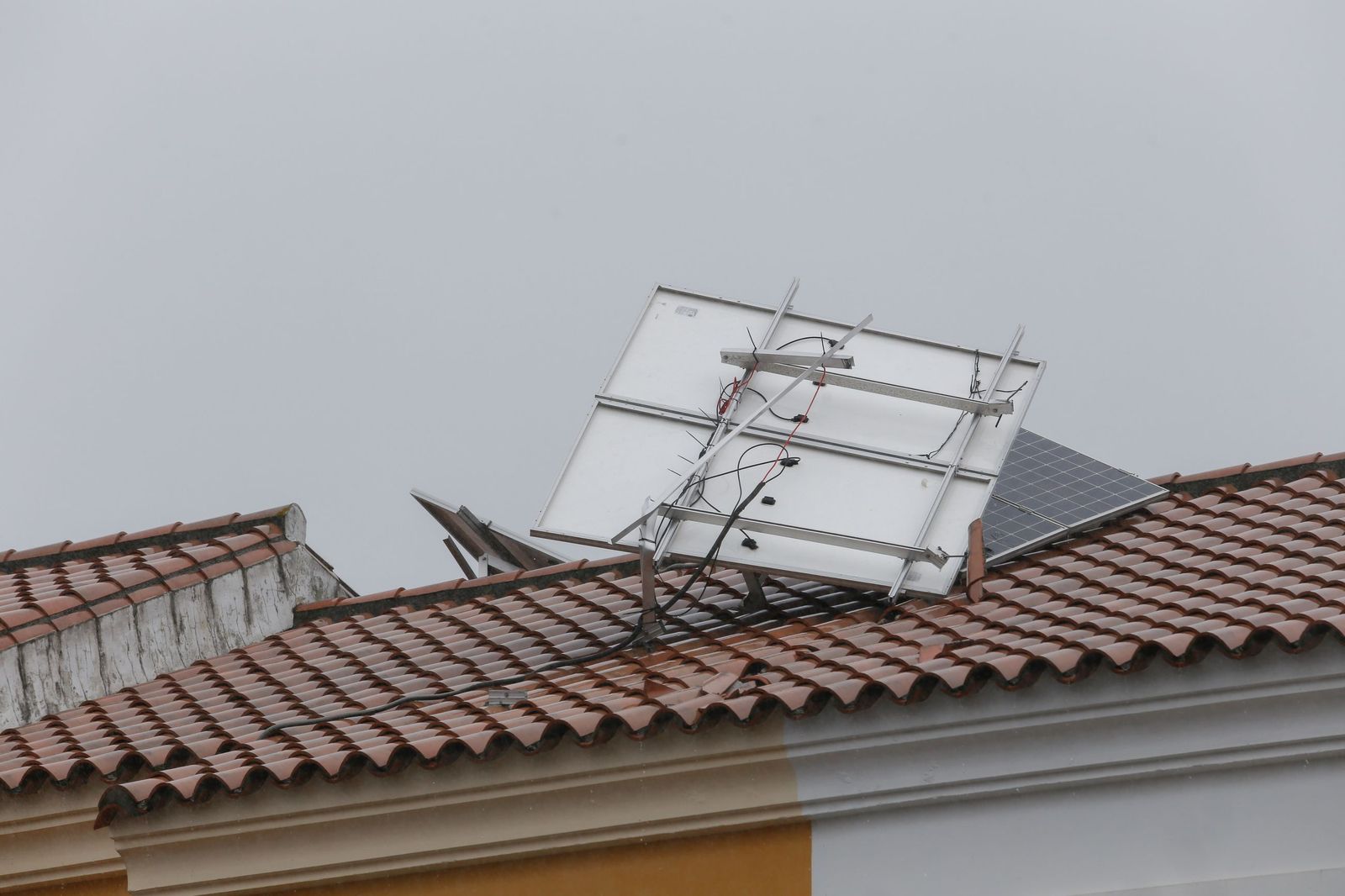 Fotos del temporal de lluvia y viento por la borrasca Kristin en el Campo de Gibraltar