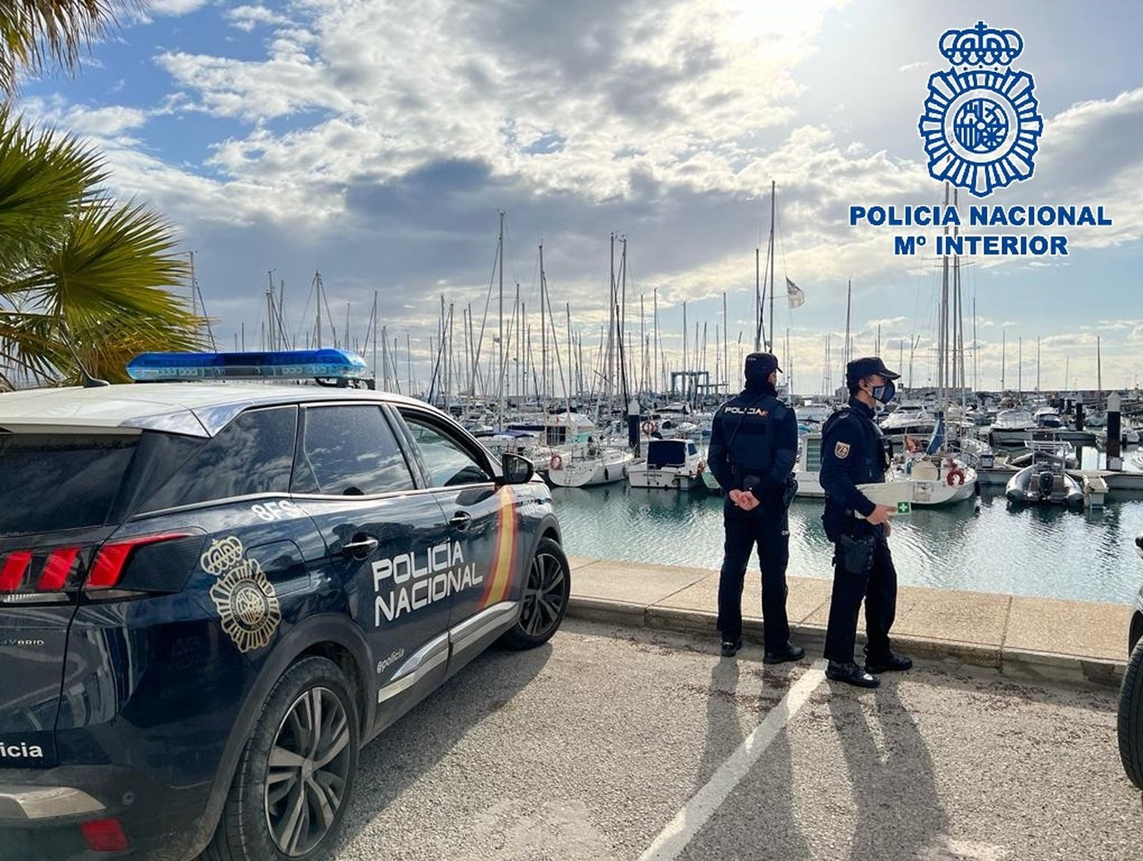 Los agentes que intervinieron en el servicio de El Puerto.