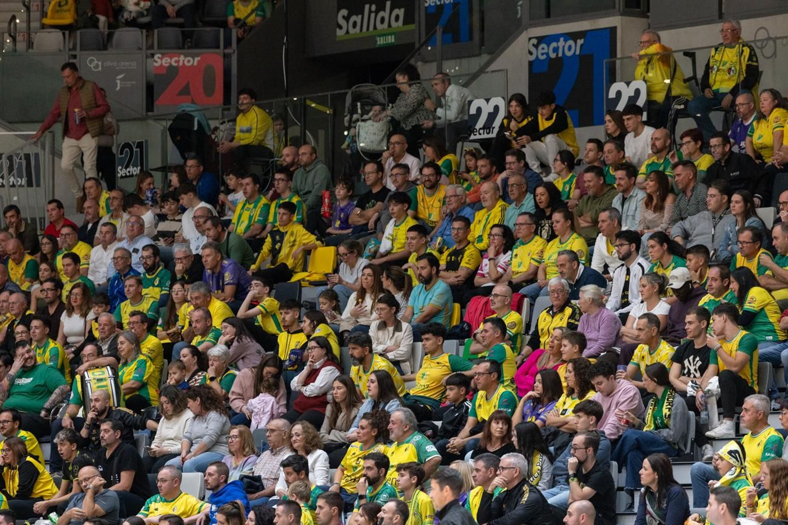 Las mejores fotos de la goleada del Jaén Paraíso Interior FS ante Industrias Santa Coloma