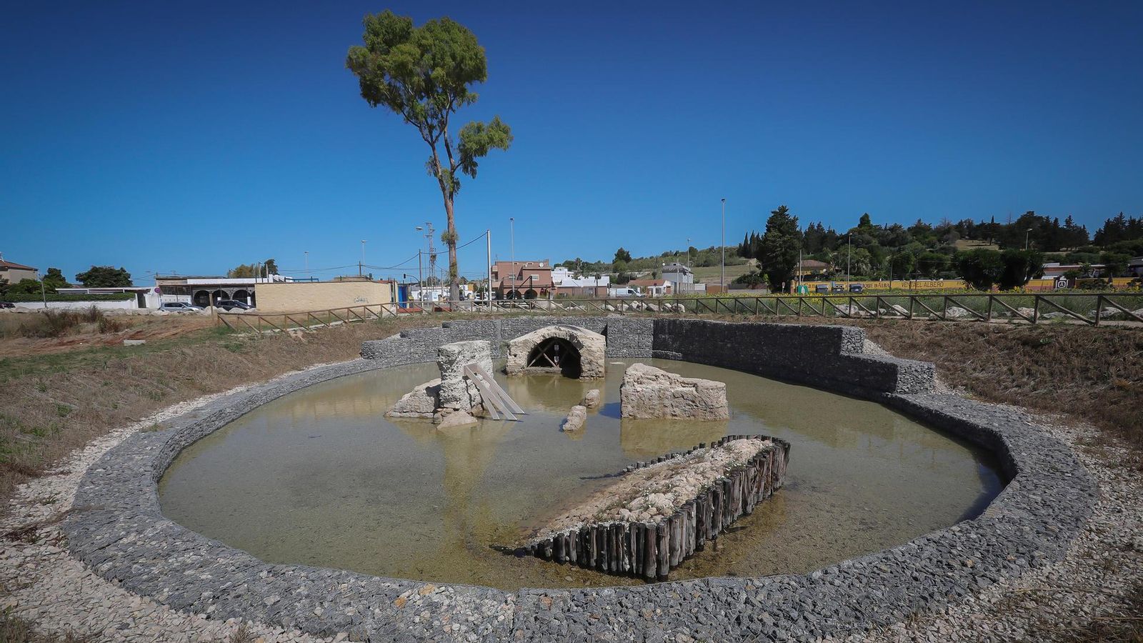 El molino de La Corta, que apareció durante unos trabajos de restauración del cauce del río.